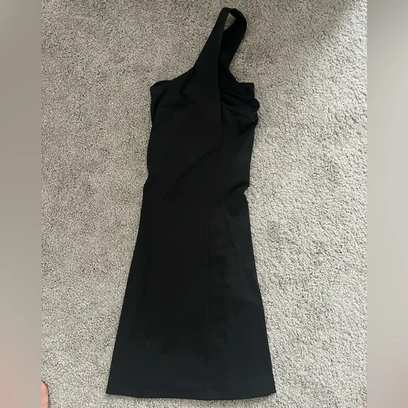 Outdoor Voices Dresses | Outdoor Voices One Shoulder Exercise Dress | Color: Black | Size: M | Pm-89655180'S Closet